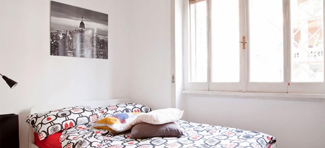 Kamchu Apartments: Ada Rom