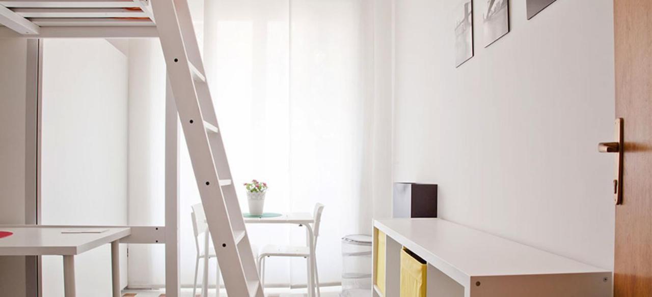 Kamchu Apartments: Ada Casa de hóspedes *