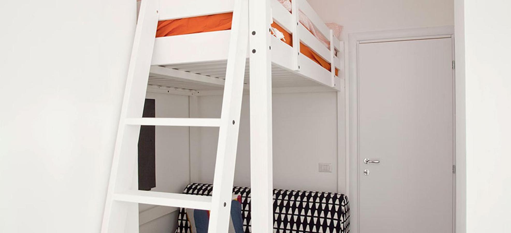 Kamchu Apartments: Ada Casa de hóspedes